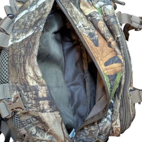 ALPS OutdoorZ Little Bear Hunting Lumbar Pack RT Edge Camo w/ Harness Used Once - Picture 14 of 16